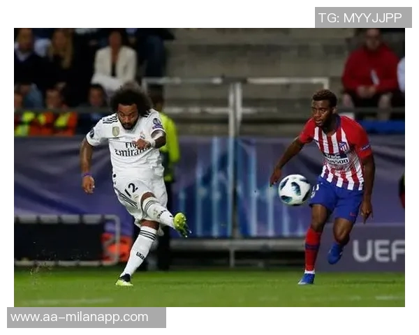 巴西足球历史性失利马塞洛痛心称如同噩梦国家级耻辱难以忘怀