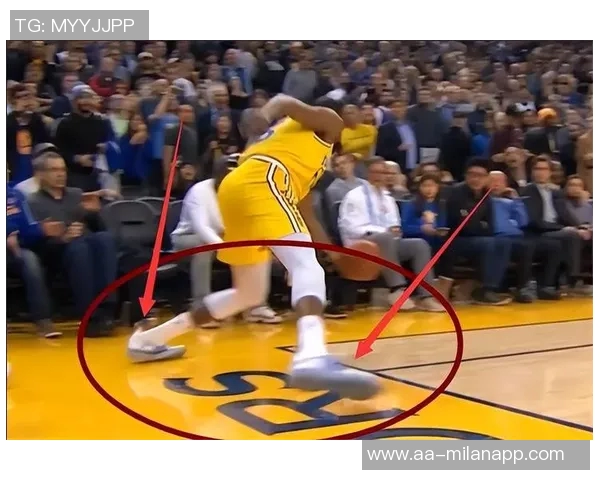 杜兰特赞詹姆斯全明星专注力不投半场三分不用左手上篮