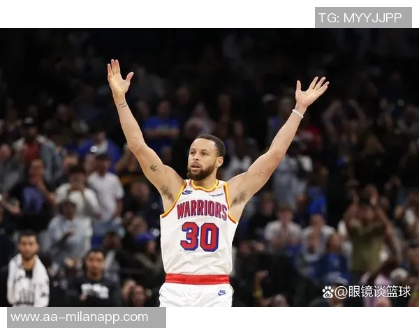 字母哥哥盛赞库里和利拉德称后者三分训练命中率惊人