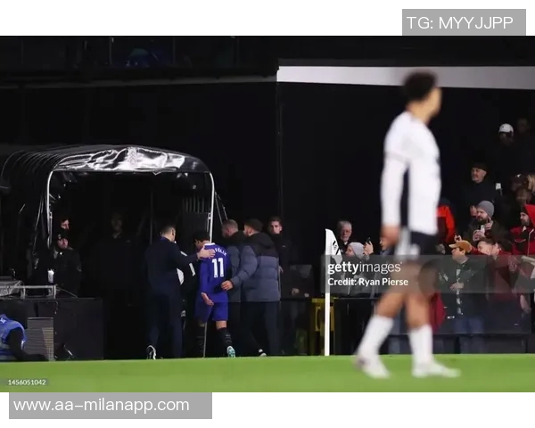 菲利克斯26岁赛季表现惊艳21场18球7助年薪1750万能否重返欧洲顶级联赛